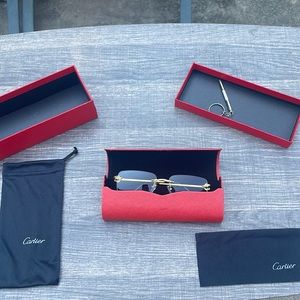 🌹Cartier glasses 🌹
